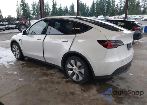 2021 Tesla Model Y Long Range Dual Motor All-Wheel Drive z USA, uszkodzony, nr VIN 5YJYGDEE9MF067875